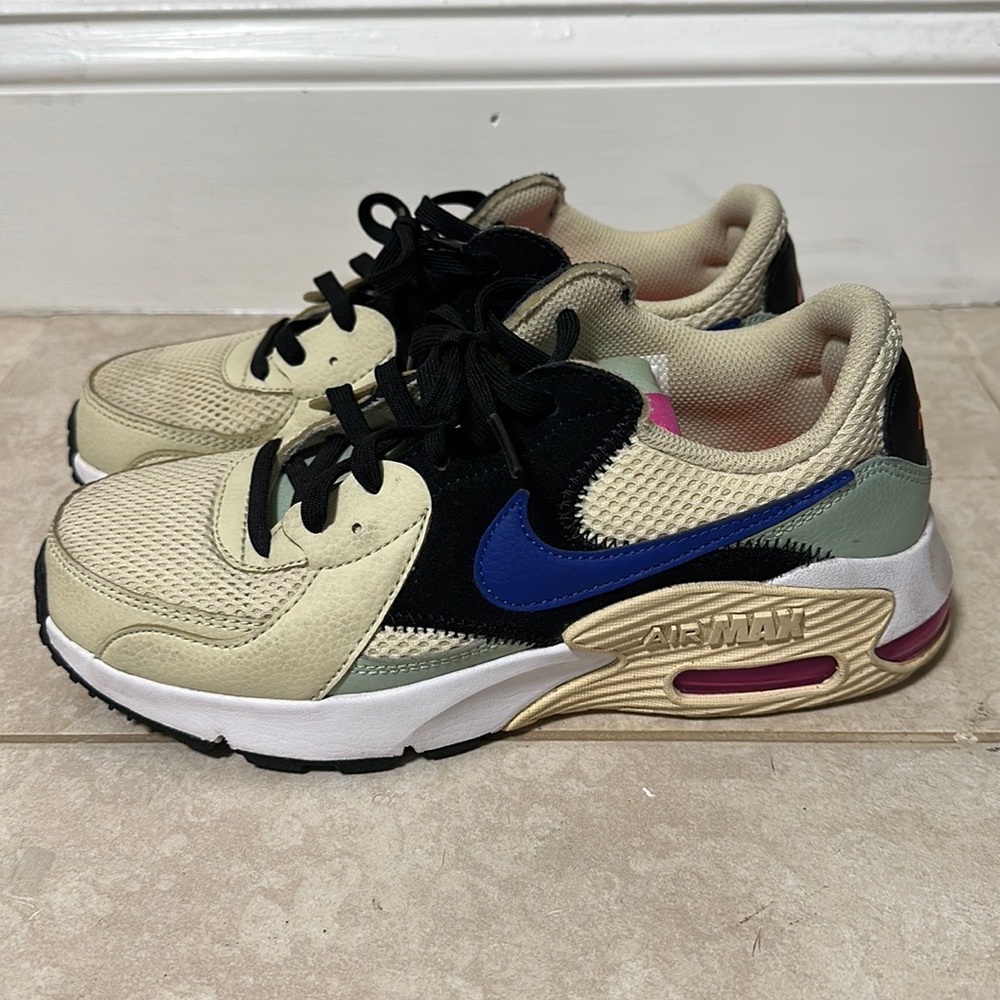 Women’s size 7 Nike Air Max Excee 2019 20-FW Collab tan, blue, pink, mint green
